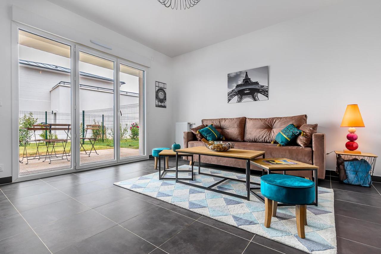 King Size Bed - Free Private Parking - Garden & Terrace - 14Min From Disneyland Ferrieres-en-Brie Ngoại thất bức ảnh